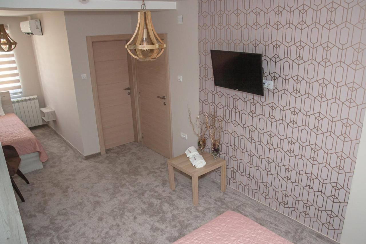 Mehana Apartmani ليسكوفاك المظهر الخارجي الصورة